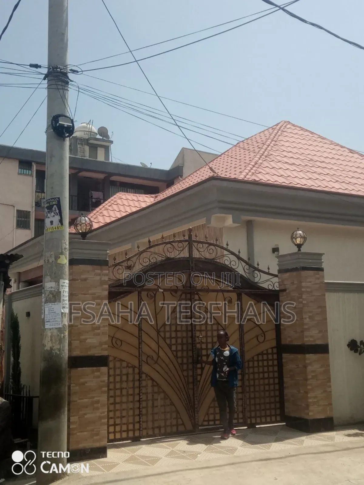4bdrm Villa in Villa, Bole for rent