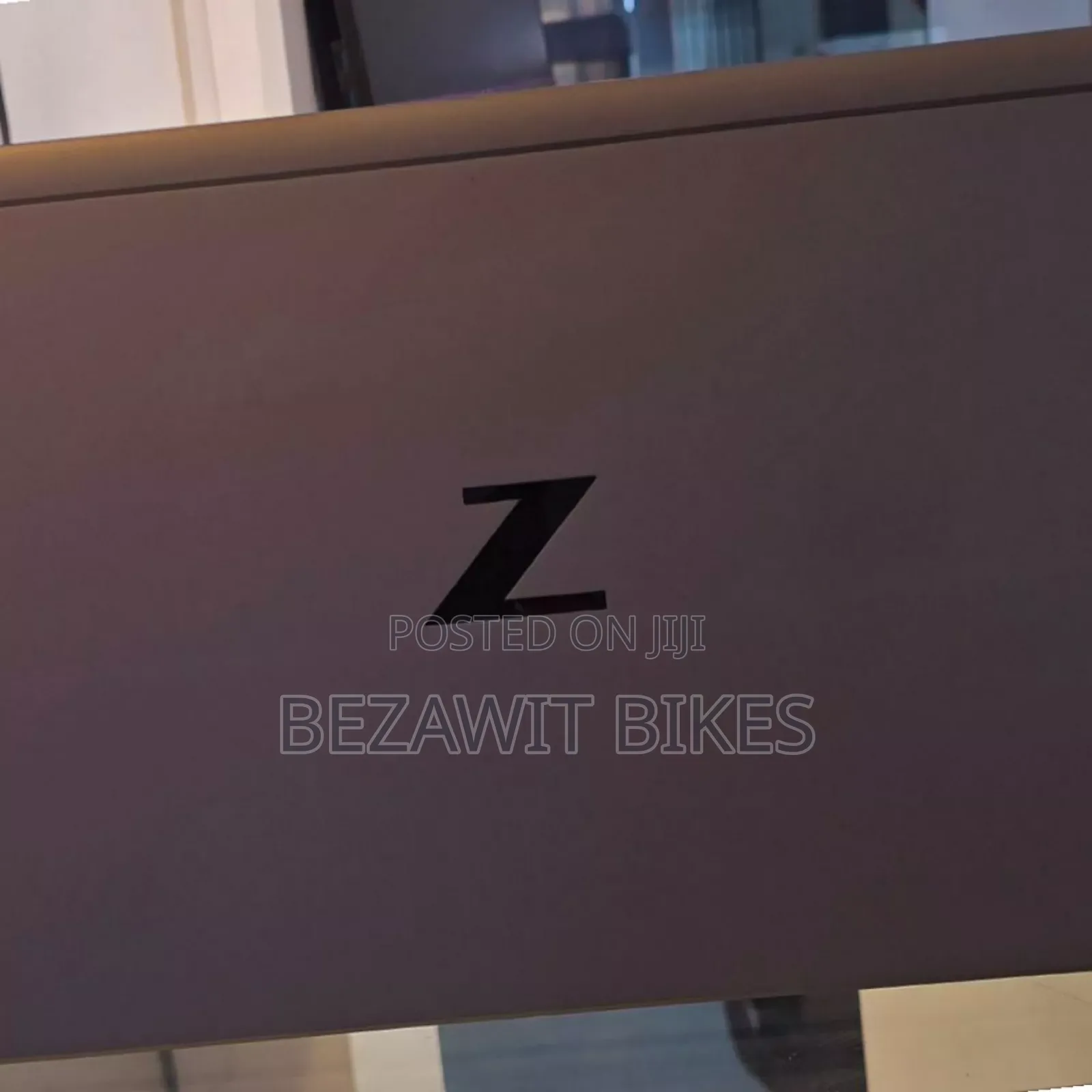 New Laptop HP ZBook Studio G8 16GB Intel Core I7 SSD 512GB