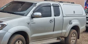 Toyota Hilux 2.5 D-4D Extra Cab 2008 Silver