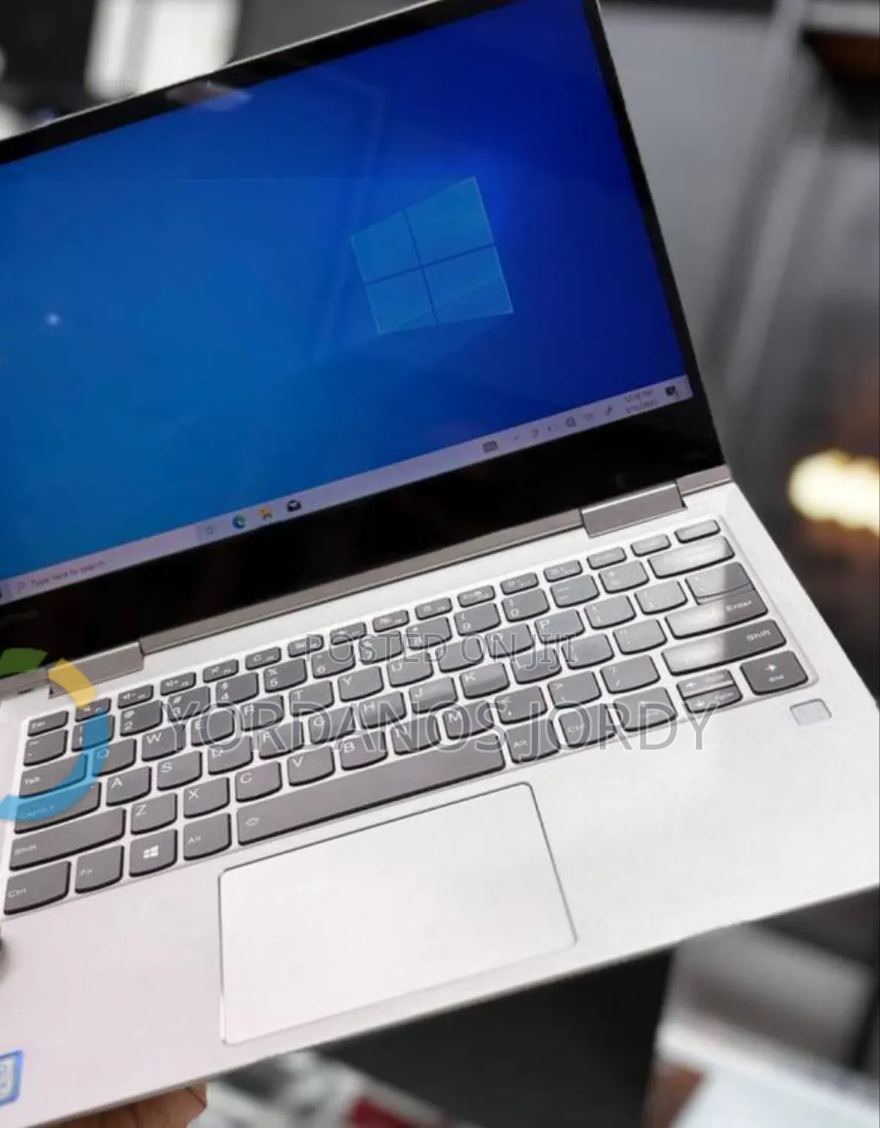 New Laptop Lenovo Yoga 730 8GB Intel Core I5 SSD 512GB