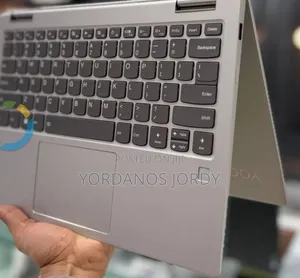 New Laptop Lenovo Yoga 730 8GB Intel Core I5 SSD 512GB