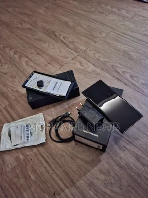 Photo - Samsung Galaxy Note 20 Ultra 5G 128 GB Pink