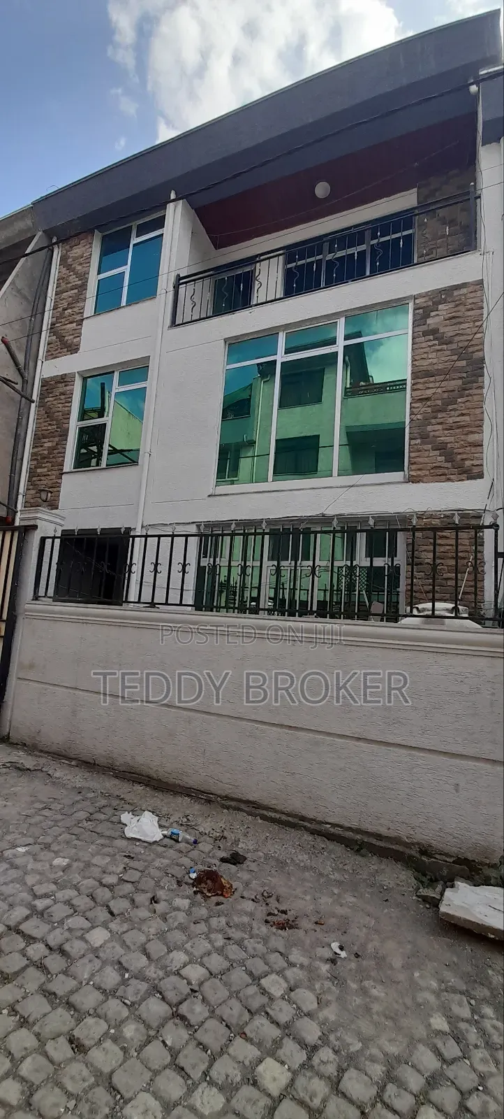 5bdrm House in Haile Garment, Nifas Silk-Lafto for sale