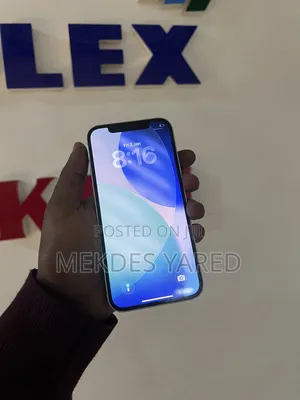 Photo - New Apple iPhone 12 128 GB Green