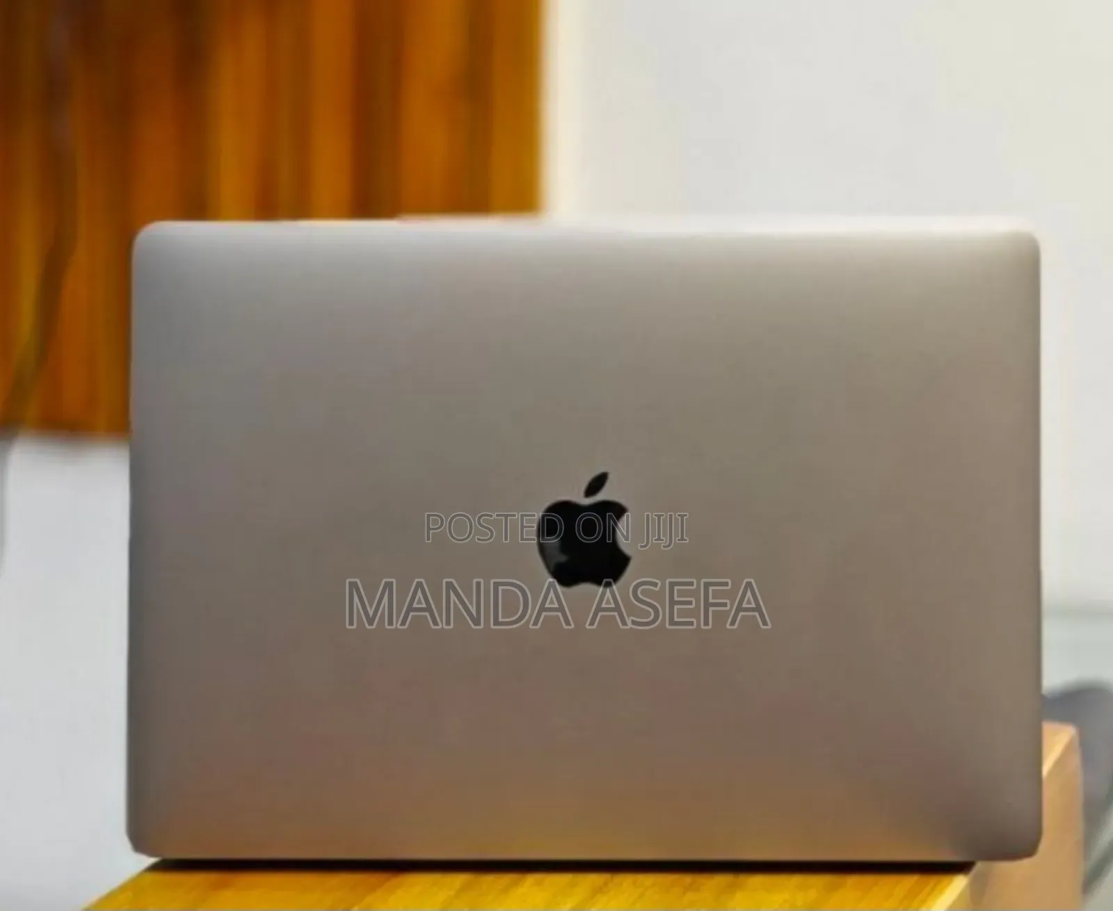 New Laptop Apple MacBook Pro 2019 16GB Intel Core I5 SSD 256GB