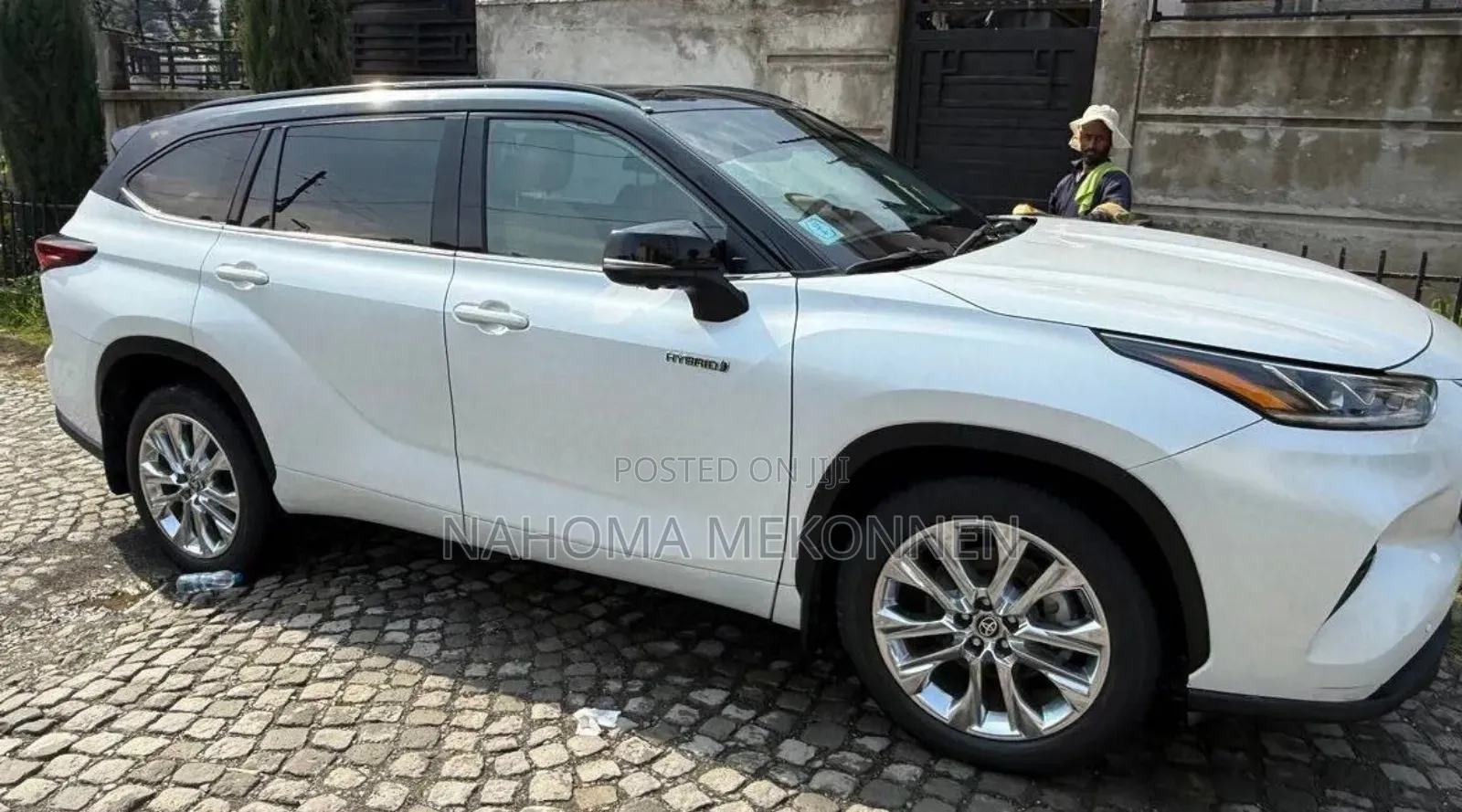 Toyota Highlander Hybrid 2024 White