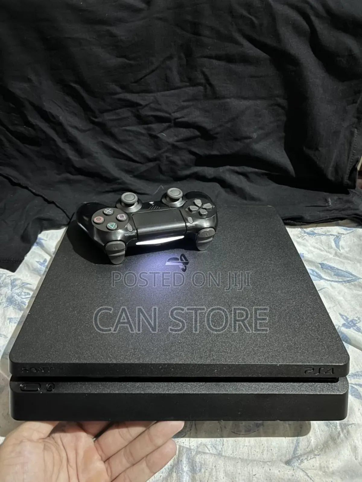 Playstation 4 Slim Dubai Useddd