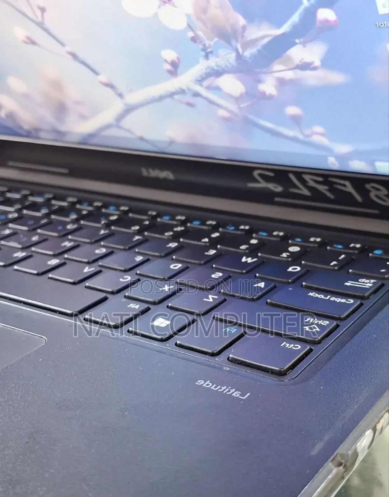 New Laptop Dell Latitude 3380 8GB Intel Core I5 SSD 256GB