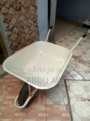 Wheelbarrow Gari