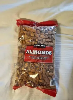 Photo - Whole Almonds Nuts[1.36 Kg] Kirkland Signature