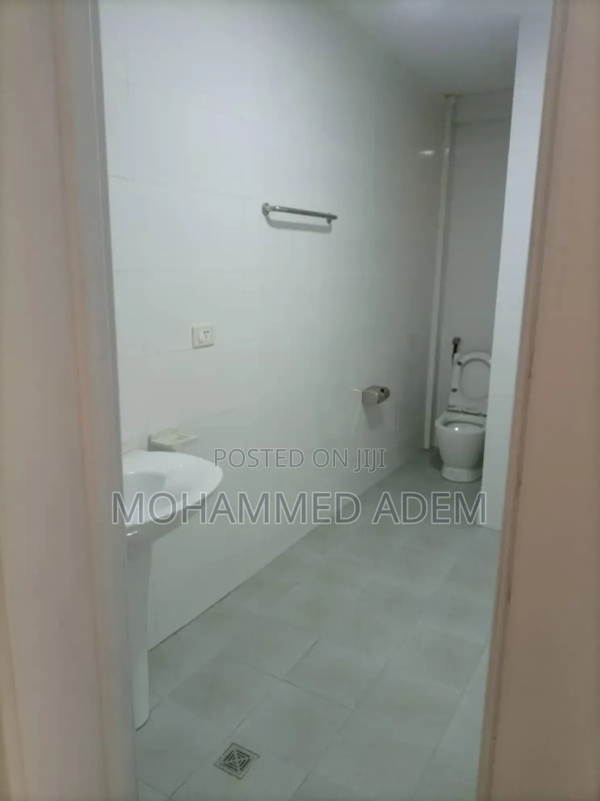 5bdrm House in Kality, Akaky Kaliti for sale