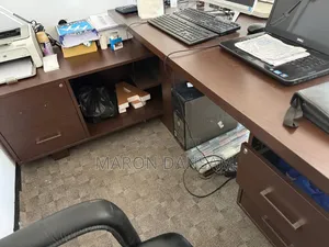 Office Desks