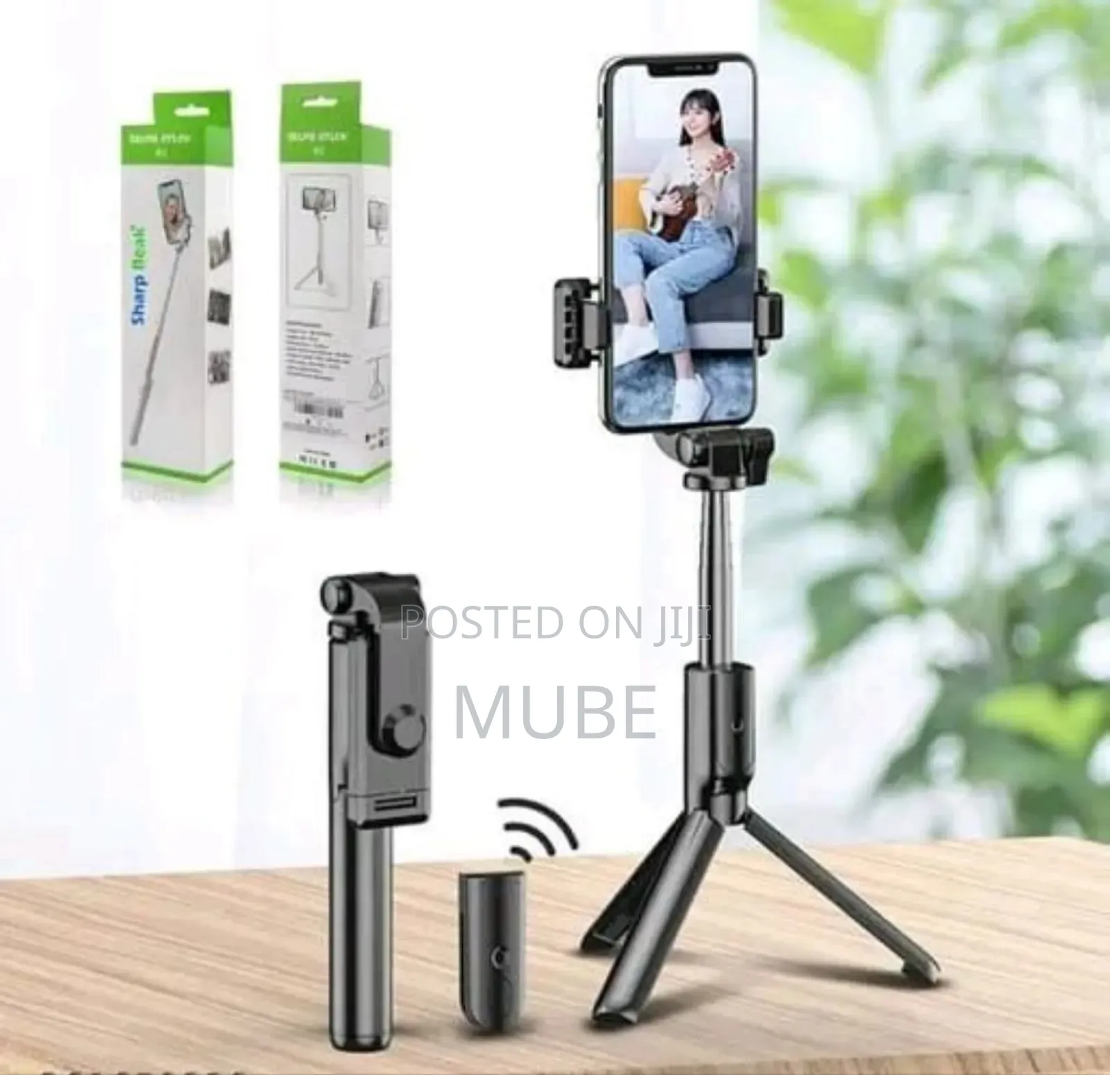 R1-L Selfie Stick. Tripod