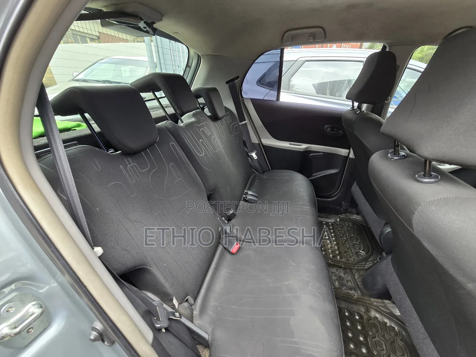 Toyota Yaris HB T1 2009 Gray