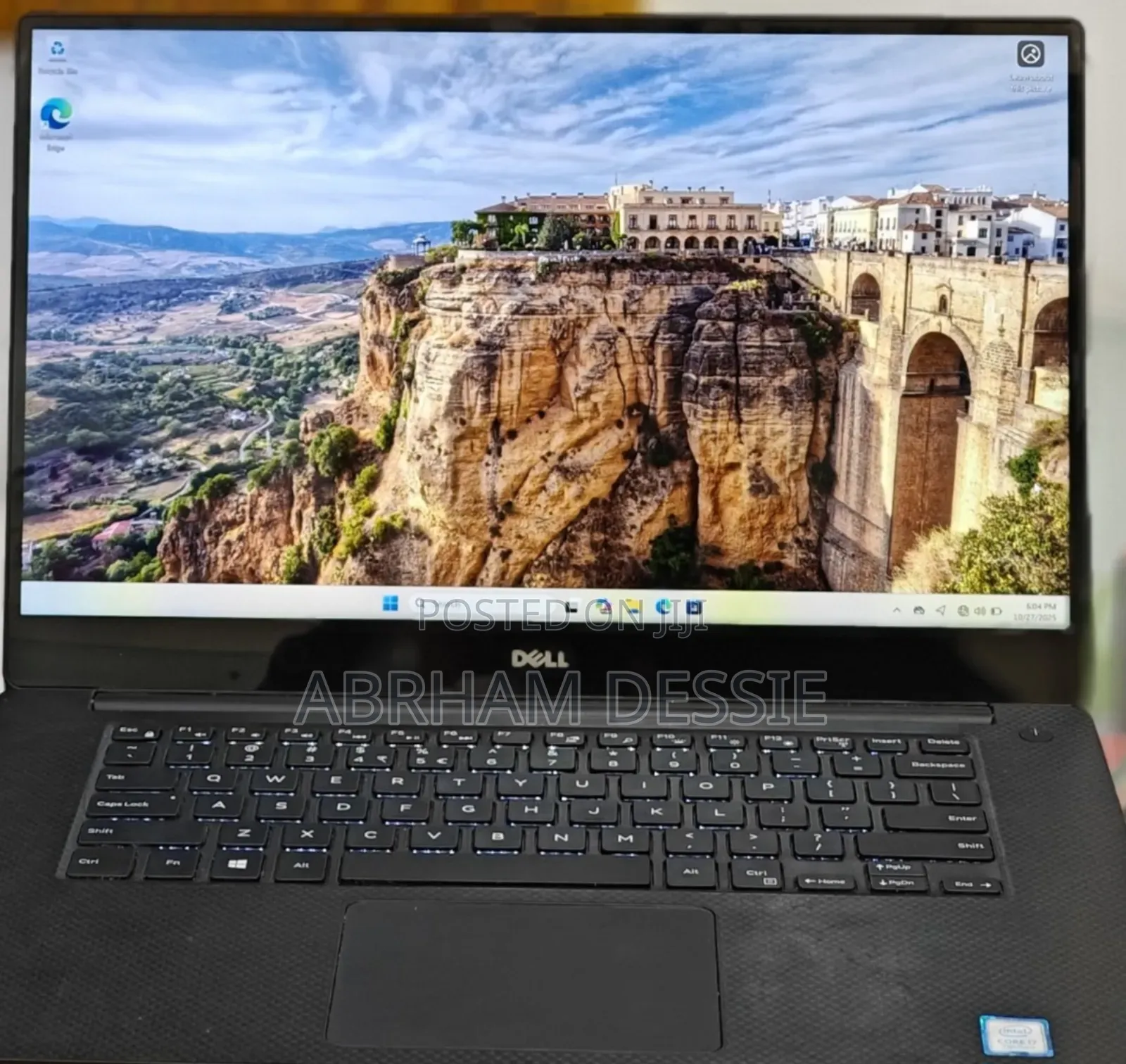 New Laptop Dell 16GB Intel Core I7 SSD 256GB