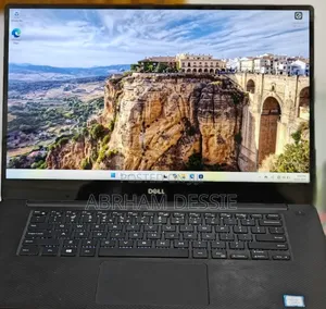 New Laptop Dell 16GB Intel Core I7 SSD 256GB