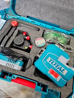 Total Tll301201 Cordless 3d Laser Level.