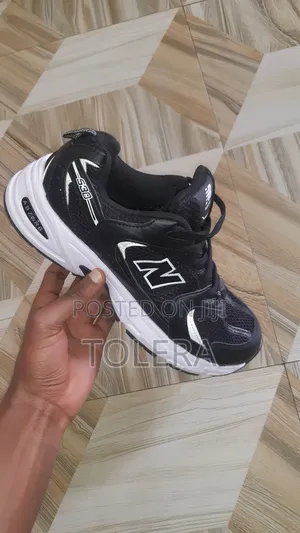 New Balance 530
