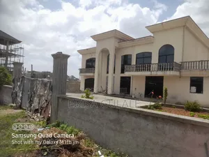 Photo - 6bdrm Farm House in Roseta Real State, Oromia-Finfinne for sale