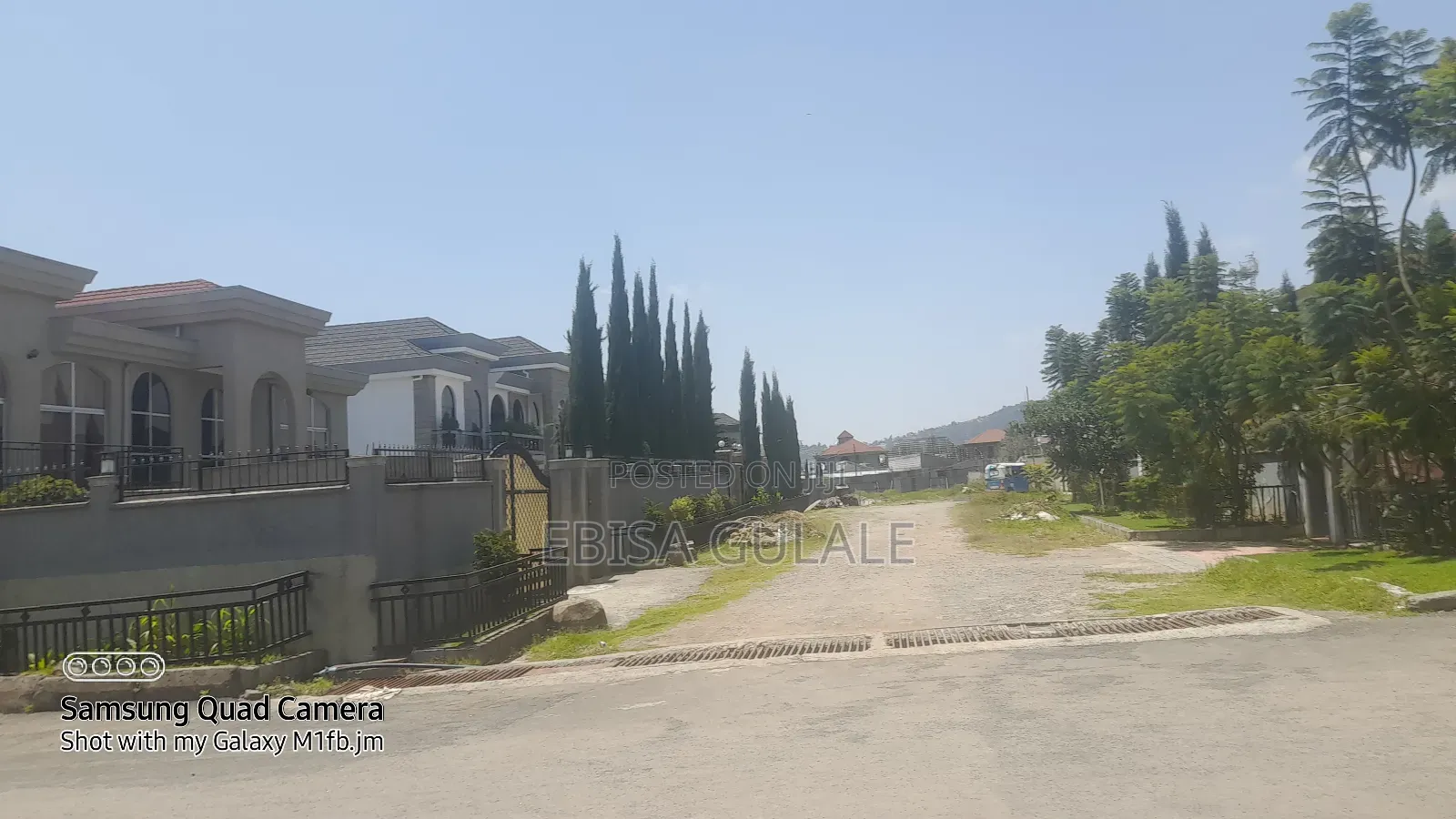 6bdrm Farm House in Roseta Real State, Oromia-Finfinne for sale