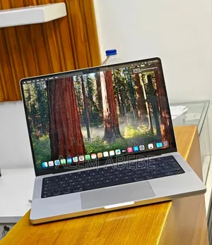 New Laptop Apple MacBook Pro M1 16GB Apple M1 SSD 1T