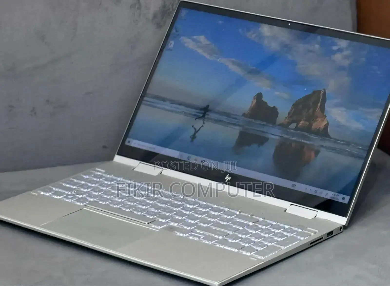 New Laptop HP Envy X360 16GB Intel Core I5 SSD 512GB