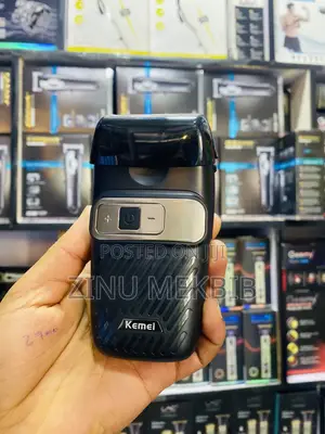 Kemei Shever and Trimmer