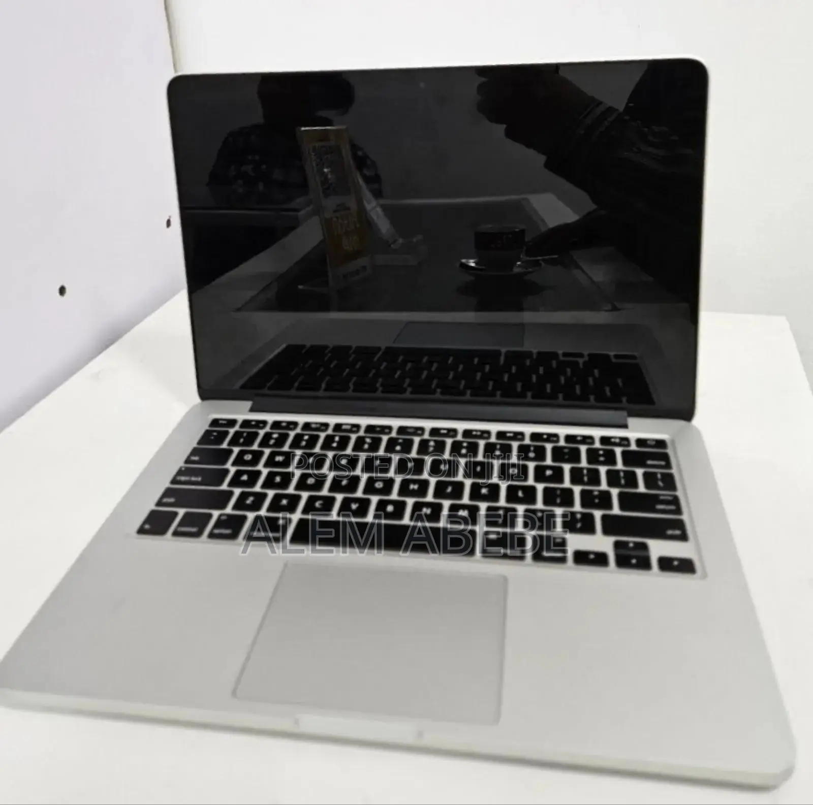 New Laptop Apple MacBook Pro 2014 8GB Intel Core I5 SSD 128GB