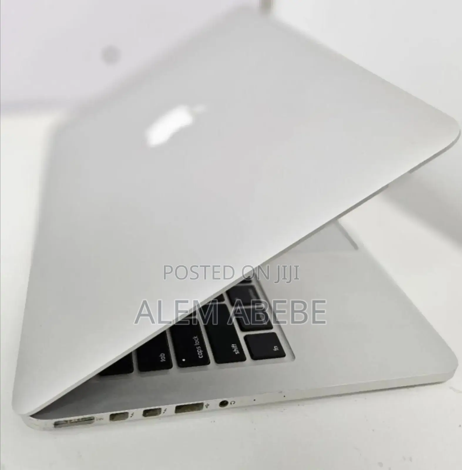 New Laptop Apple MacBook Pro 2014 8GB Intel Core I5 SSD 128GB