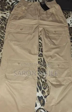 Cargo Jeans/Pants