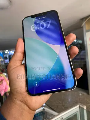 Photo - Apple iPhone 12 Pro Max 256 GB Gold