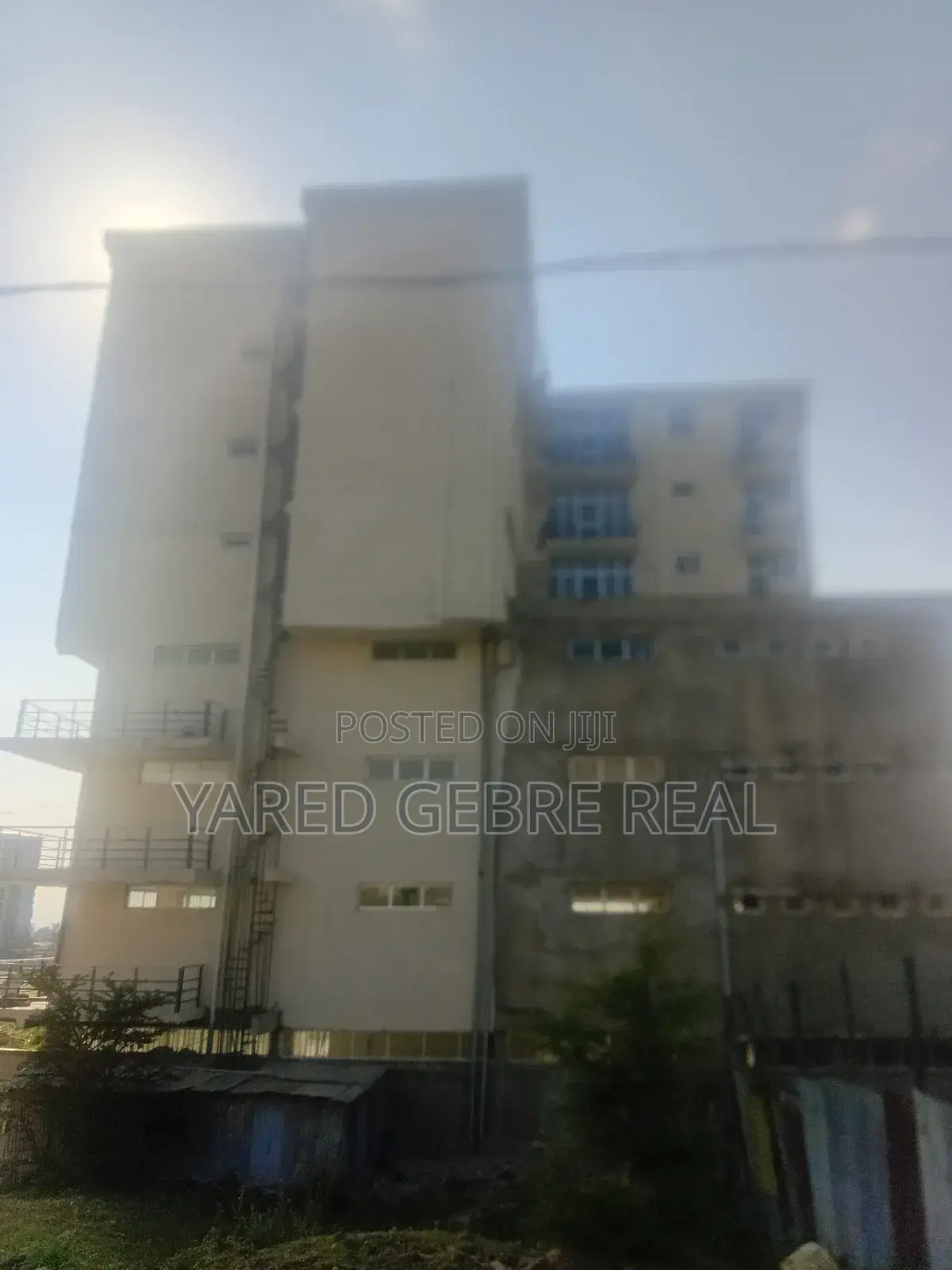 Furnished 3bdrm Apartment in አያት 49 ወሃ ታንከር የተናጠል, Yeka for sale