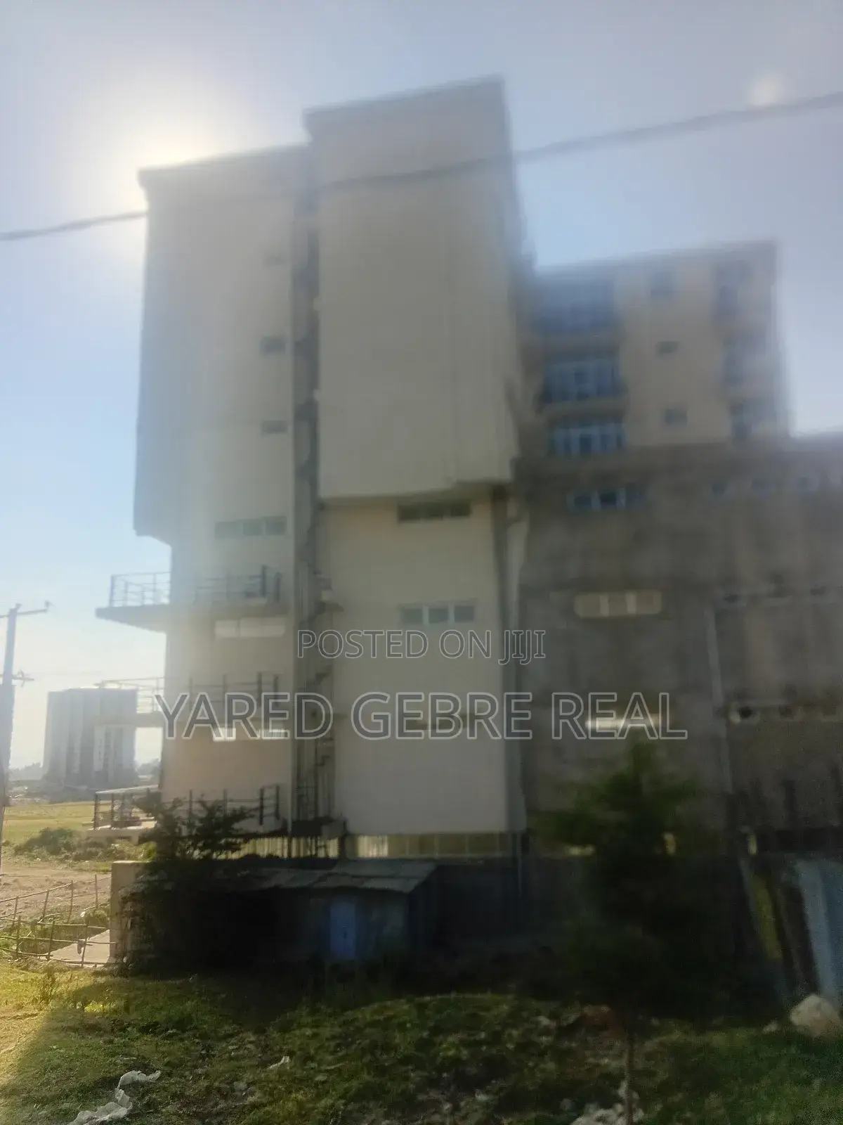 Furnished 3bdrm Apartment in አያት 49 ወሃ ታንከር የተናጠል, Yeka for sale