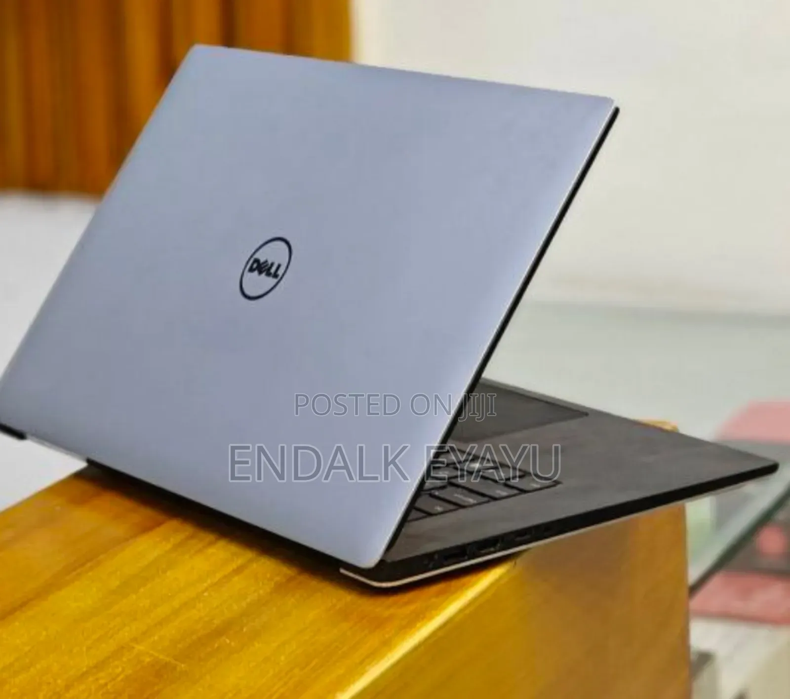 New Laptop Dell XPS 15 16GB Intel Core I7 SSD 256GB