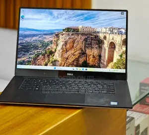 New Laptop Dell XPS 15 16GB Intel Core I7 SSD 256GB