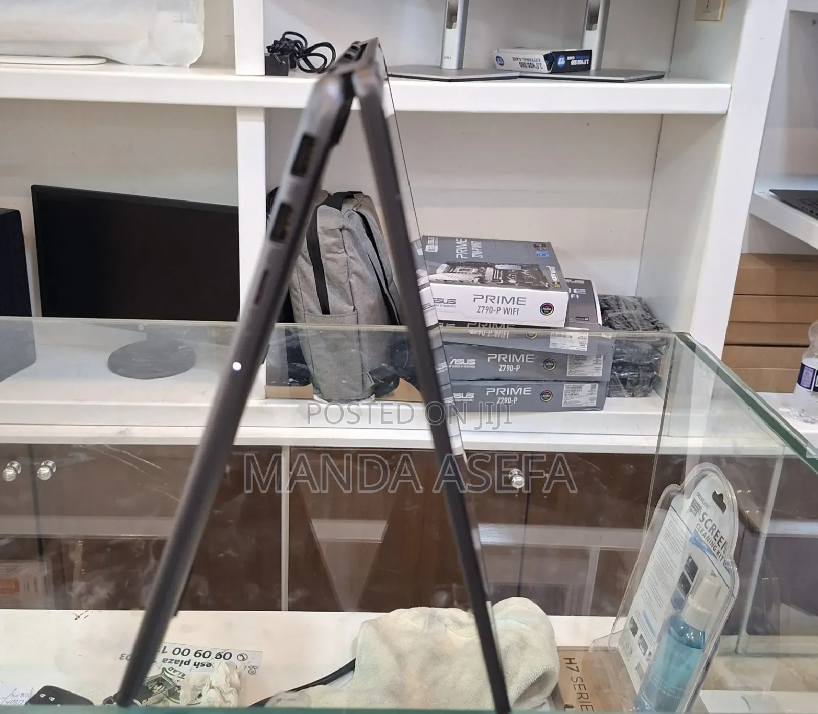 New Laptop Lenovo Yoga 7i 16GB Intel Core Ultra 7 SSD 1T