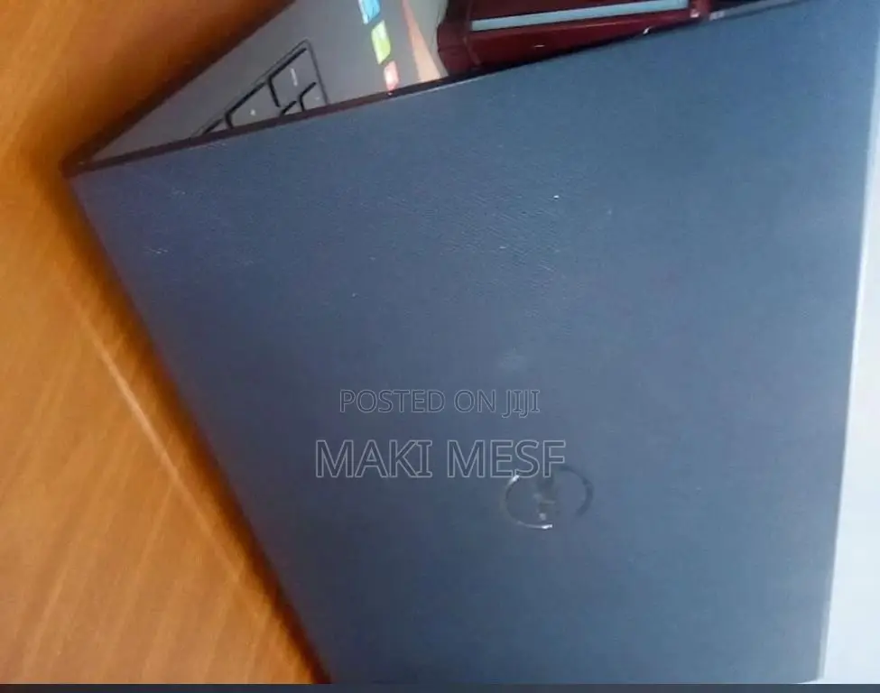 Laptop Dell Inspiron 15 8GB Intel Core I5 HDD 500GB