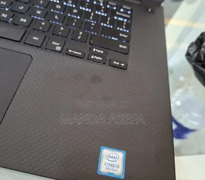 New Laptop Dell Precision 5540 16GB Intel Core I5 SSD 256GB