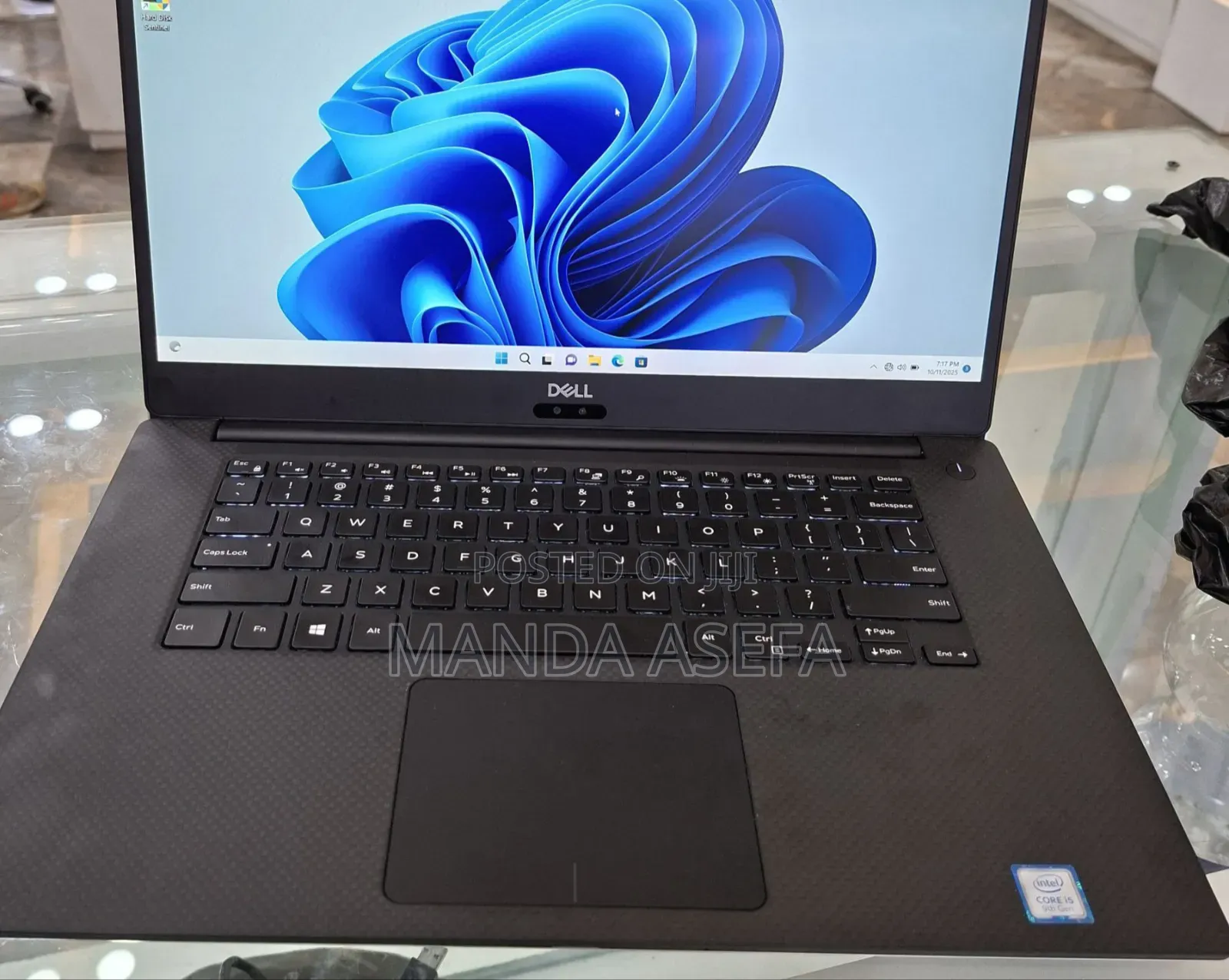 New Laptop Dell Precision 5540 16GB Intel Core I5 SSD 256GB