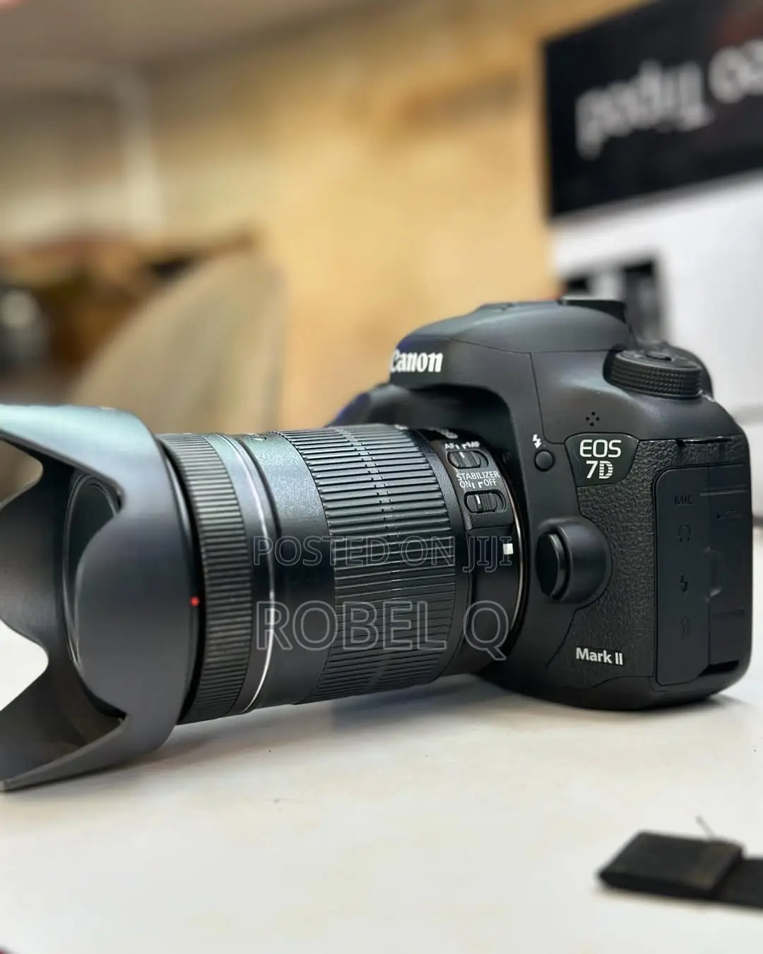 Canon 7d Mark 2 Digital SLR With 18-135mm STM Lens