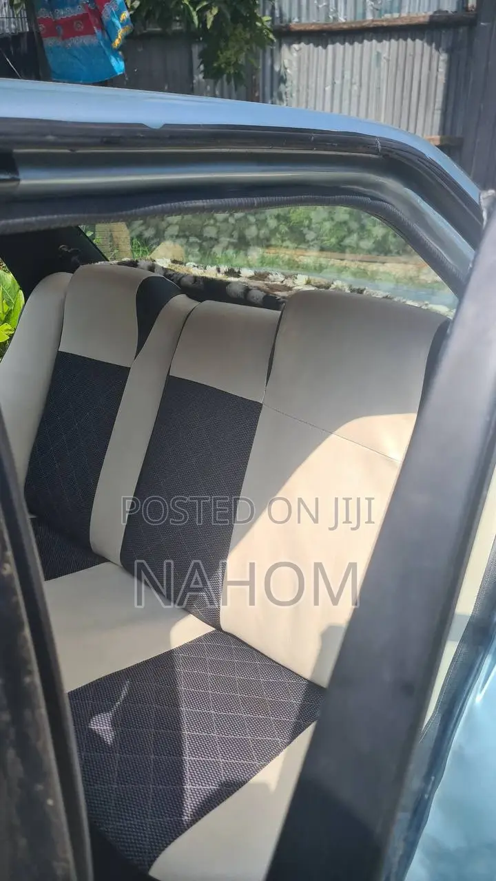 Toyota Corolla 1991 Blue