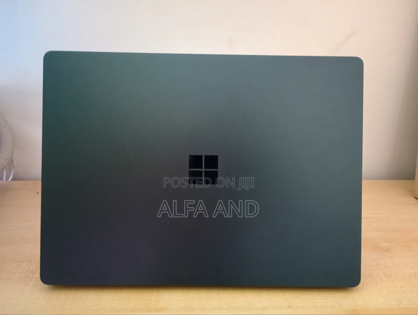 New Laptop Microsoft Surface Laptop 16GB Intel Core I7 SSD 256GB