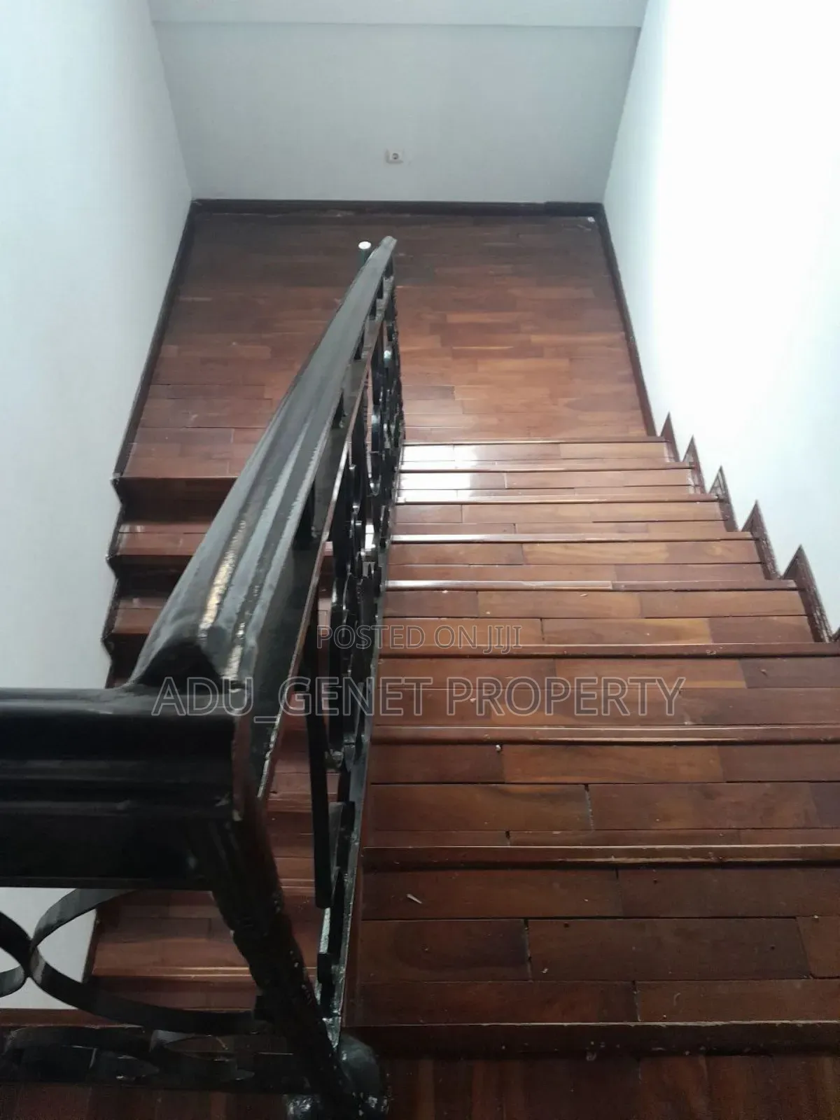 Furnished 3bdrm House in አያት, Bole for sale