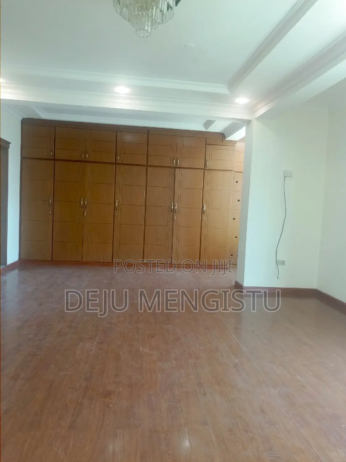6bdrm House in ሳበ ሁለት, Bole for sale