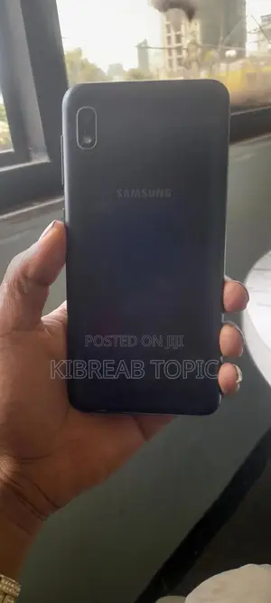 Samsung A10 32 GB Blue