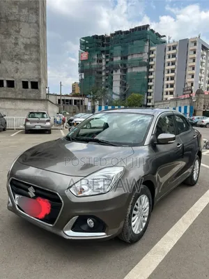 Photo - Suzuki Dzire 2022 Gray