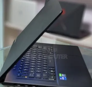 New Laptop Asus ROG Zephyrus G15 16GB Intel Core i7 SSD 1T