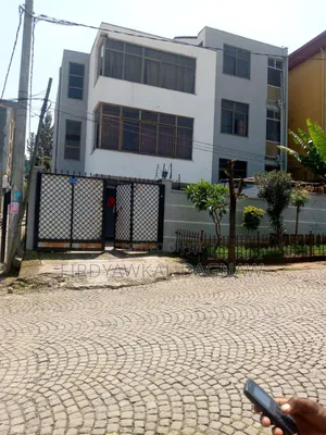 6bdrm House in Nifas Silk-Lafto for sale