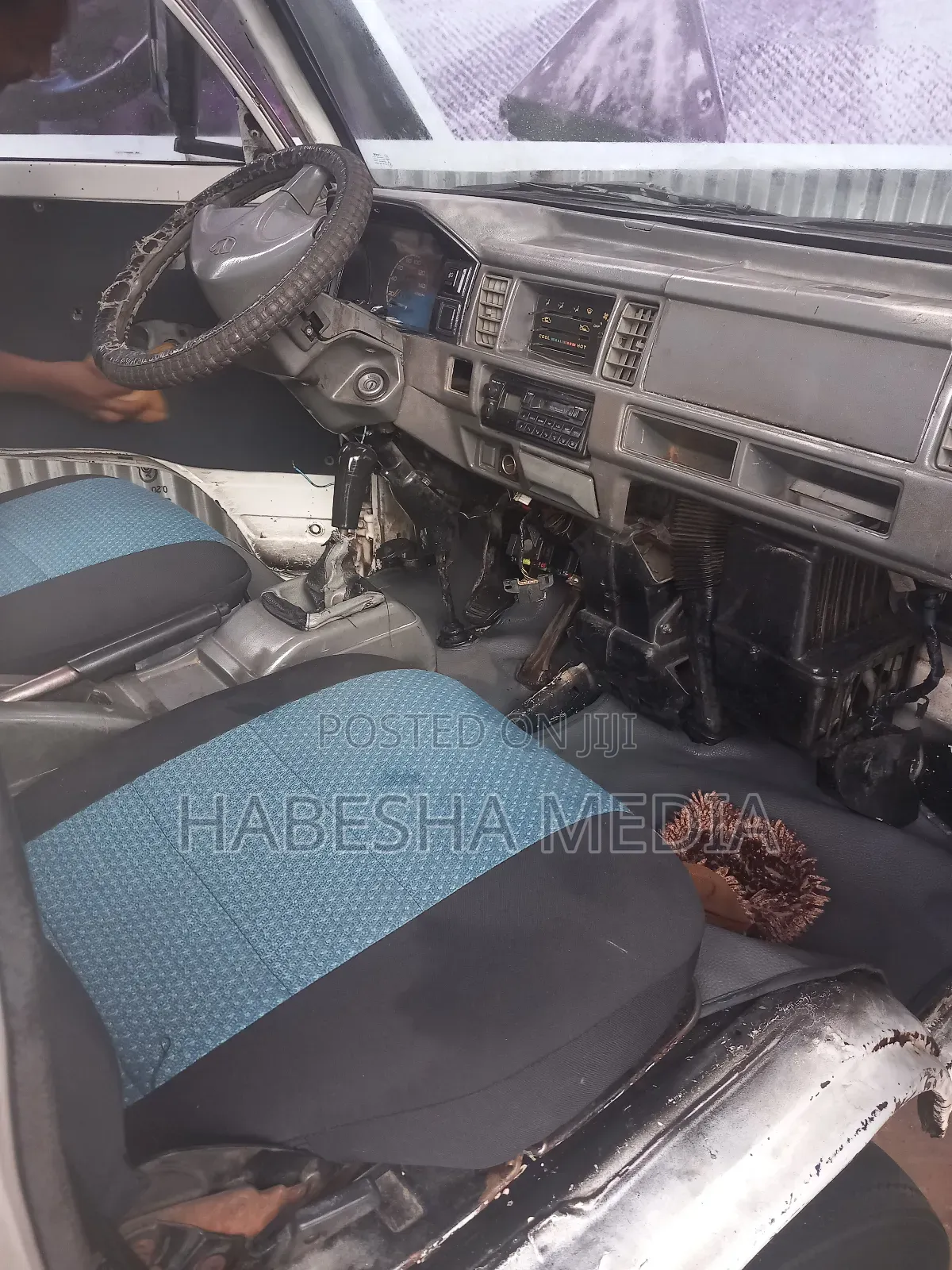 Daewoo Pioneer 2004 White