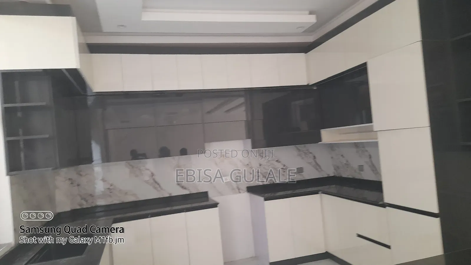 Furnished 6bdrm Farm House in Rooseta Real State, Oromia-Finfinne